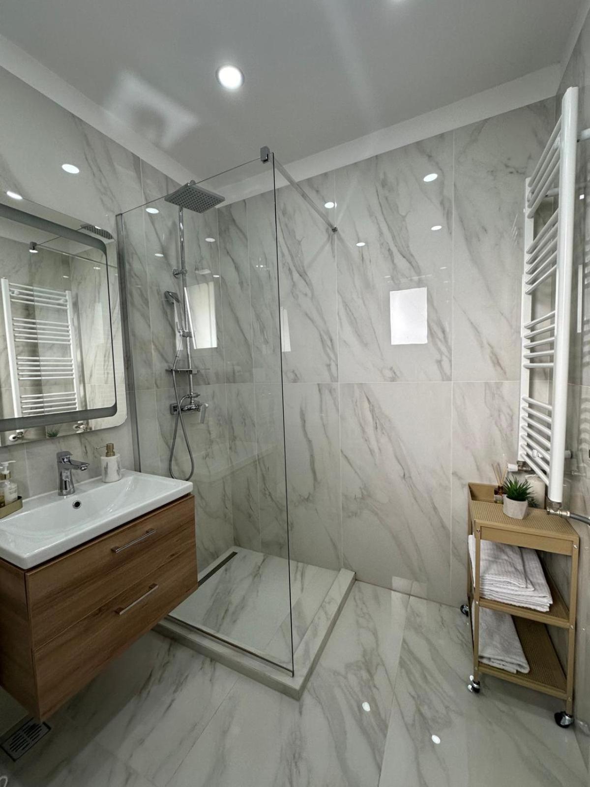 Studio Vivo Residence Baia Mare Exterior photo